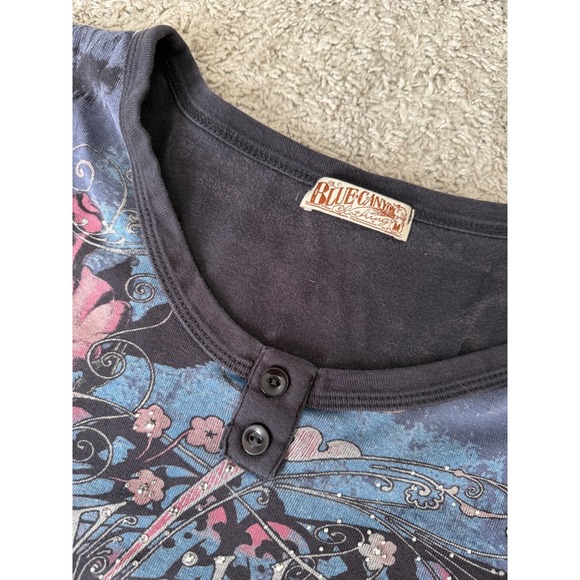 Womens Y2K Wild Flowers Butterfly Graphic Baby Tee Rhinestone Henley 2000s M - Picture 4 of 8